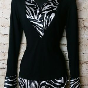 Cache Women Blouse Collar Cuffs Animal Print Black